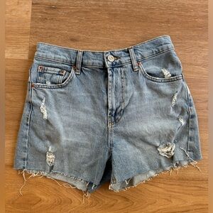 NWT Urban Outfitter BDG denim shorts! Size 27
